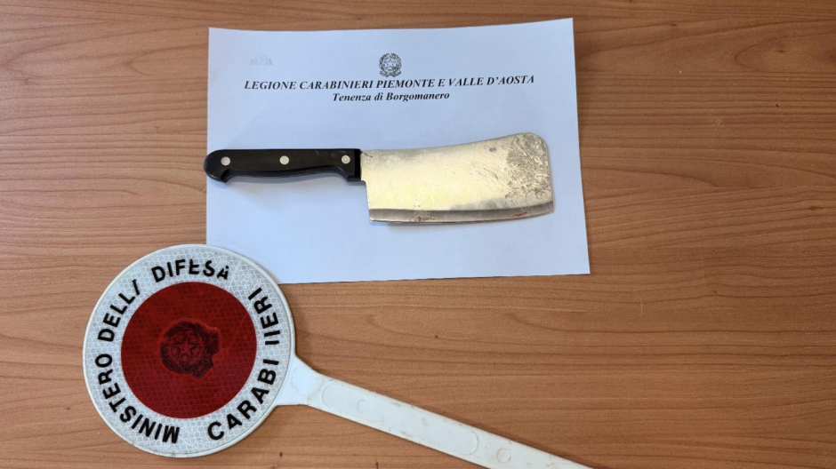 Borgomanero, aggressione: arrestata una giovane